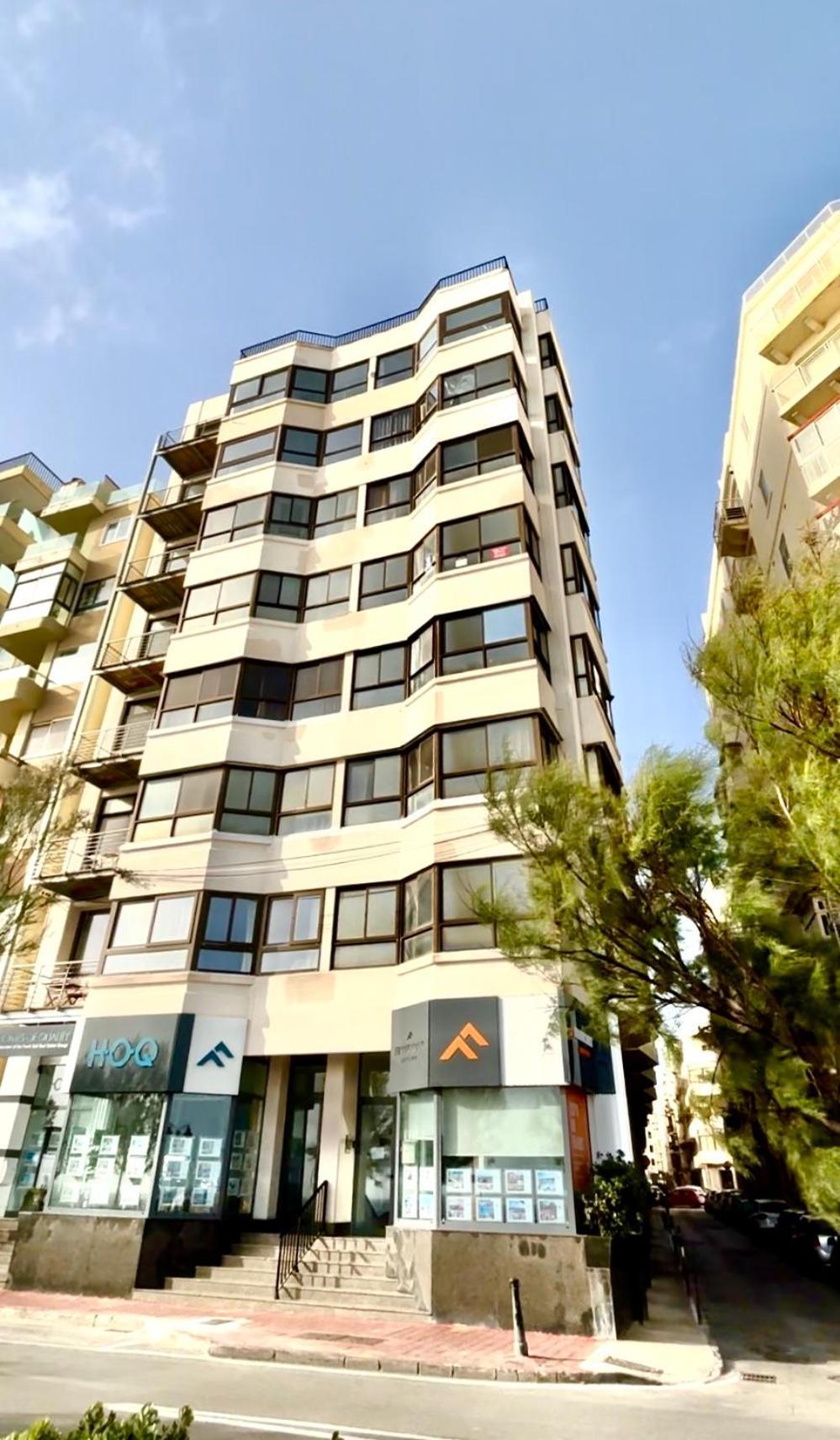 Sea View Luxury Haven Living & 3Bedrooms Seafront Sliema Exteriör bild