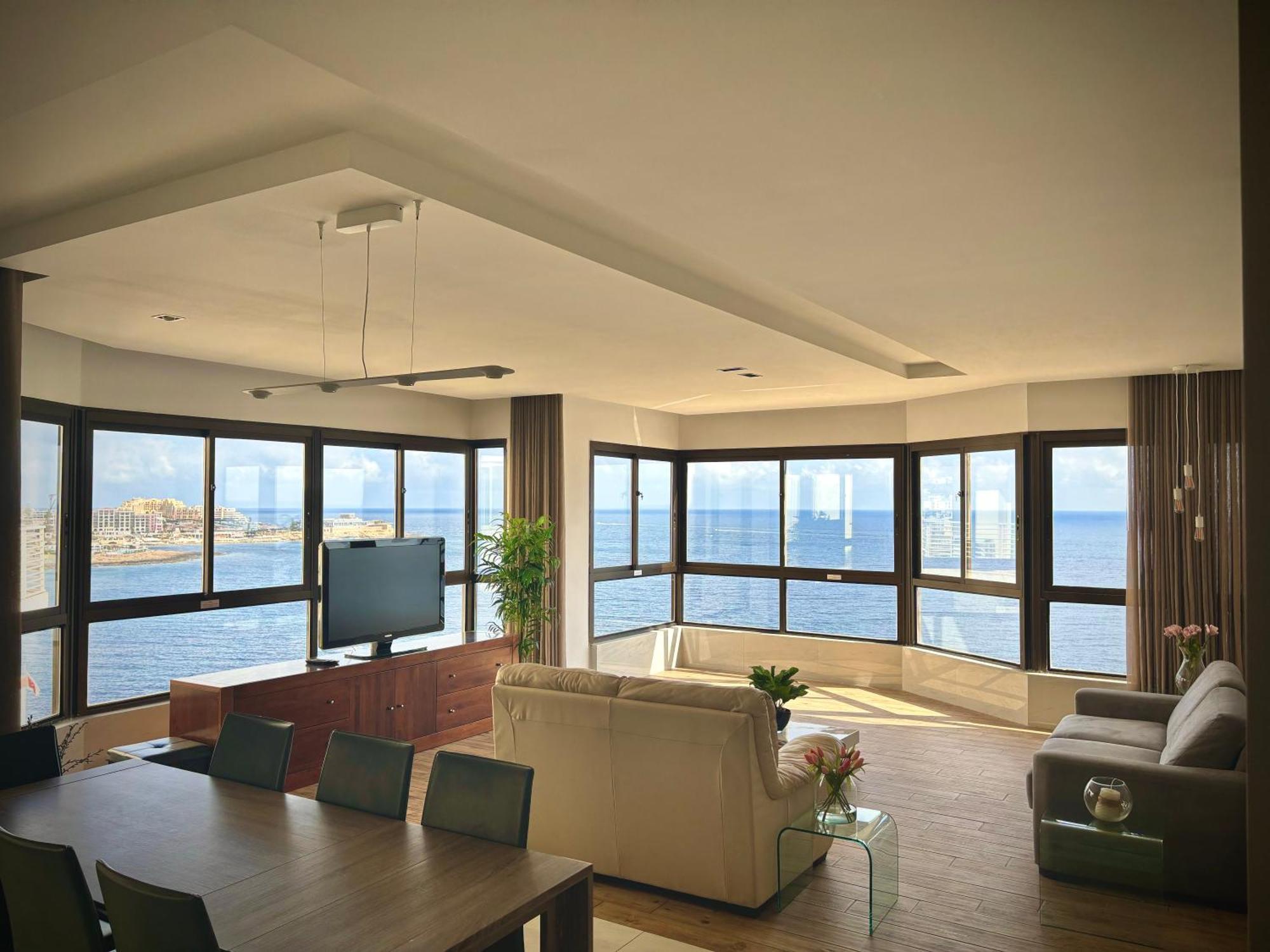 Sea View Luxury Haven Living & 3Bedrooms Seafront Sliema Exteriör bild